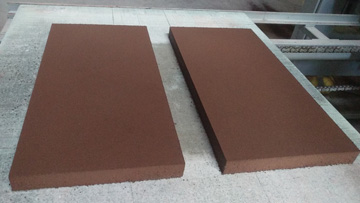 液壓磚機(jī)生產(chǎn)現(xiàn)場